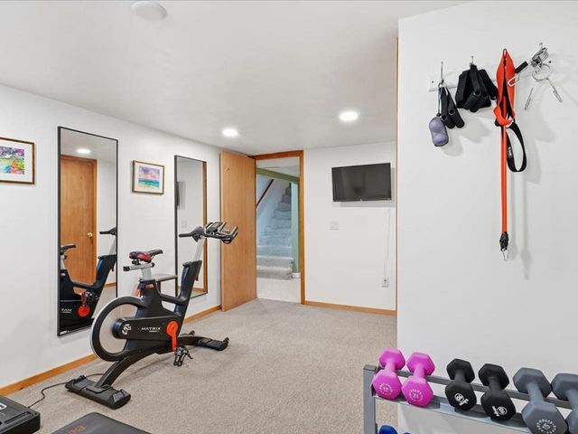 638 Nottingham Drive, Georgia, VT 05468