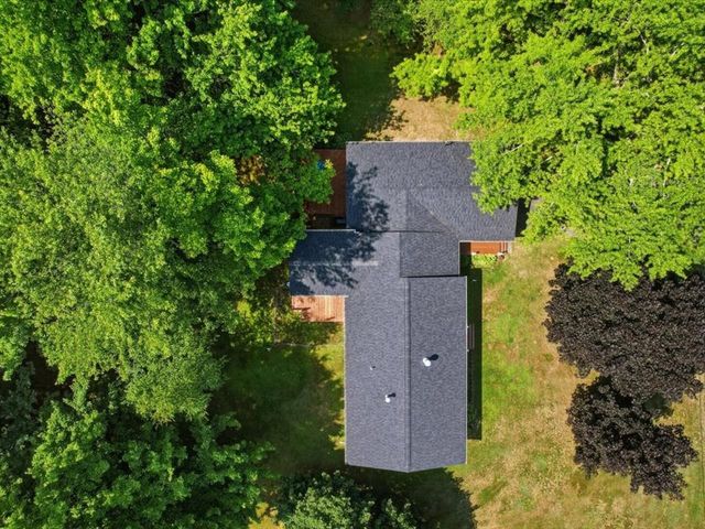 638 Nottingham Drive, Georgia, VT 05468