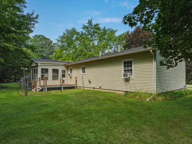 638 Nottingham Drive, Georgia, VT 05468