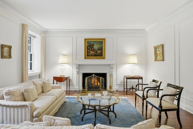 232 E Walton Place 3E, Chicago, IL 60611