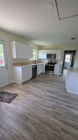 1102 Lorrie Drive, Richardson, TX 75080