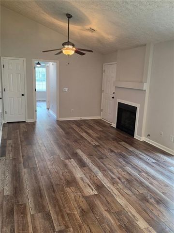 2736 Highland Ridge NW, Kennesaw, GA 30152
