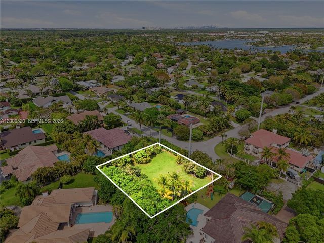 14400 SW 99, Miami, FL 33176