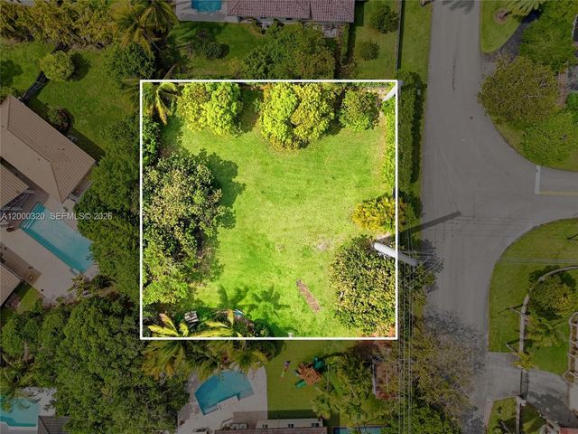 14400 SW 99, Miami, FL 33176