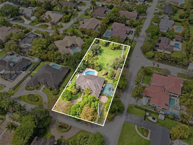 14400 SW 99, Miami, FL 33176