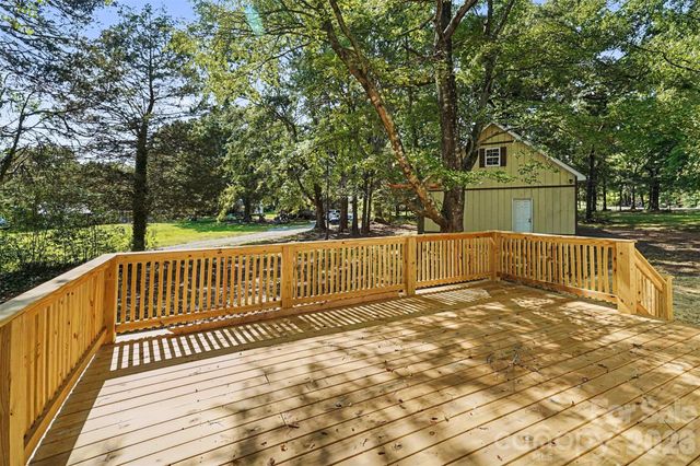 278 Bear Claw Road, Oakboro, NC 28129