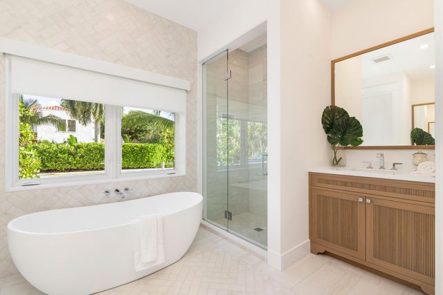 110 Greenwood Drive, West Palm Beach, FL 33405