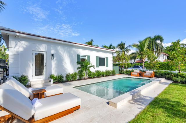 110 Greenwood Drive, West Palm Beach, FL 33405