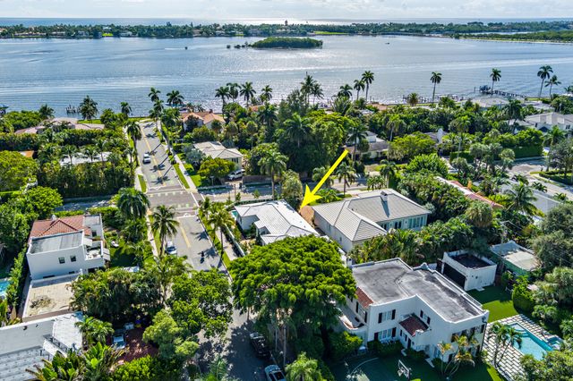 110 Greenwood Drive, West Palm Beach, FL 33405
