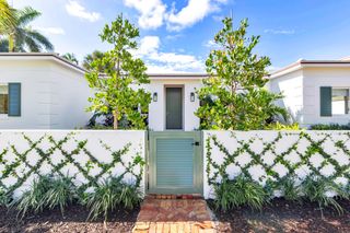 110 Greenwood Drive, West Palm Beach, FL 33405