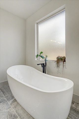 6605 N Conestoga St, Spokane, WA 99208
