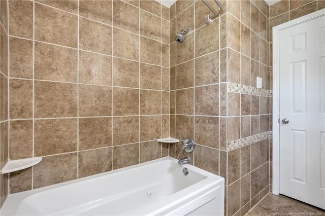 913 Montclair Road, Fayetteville, NC 28314