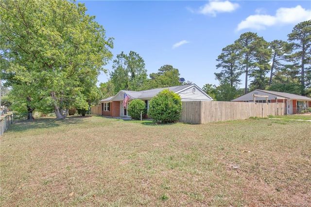 913 Montclair Road, Fayetteville, NC 28314