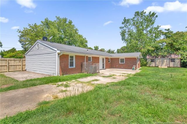 913 Montclair Road, Fayetteville, NC 28314