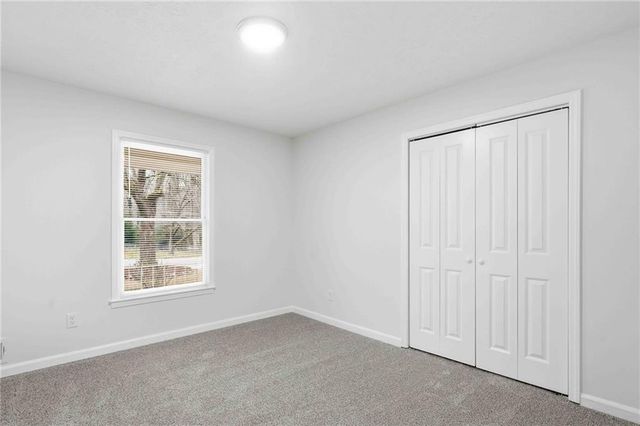 6122 Hillpine Drive, Douglasville, GA 30135