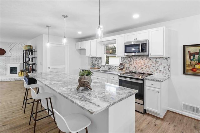 6122 Hillpine Drive, Douglasville, GA 30135