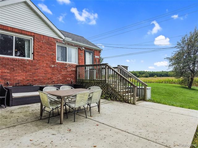8330 Baldwin Road, Gaines, MI 48436