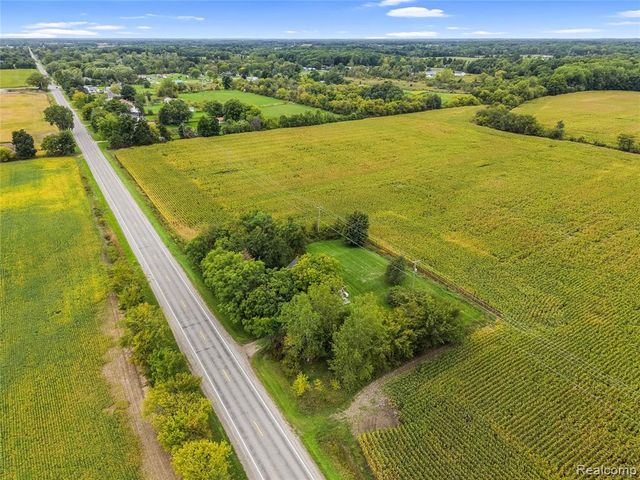 8330 Baldwin Road, Gaines, MI 48436