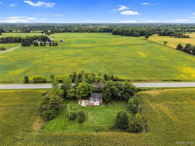 8330 Baldwin Road, Gaines, MI 48436