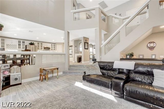 7 Old Lake Circle, Henderson, NV 89074