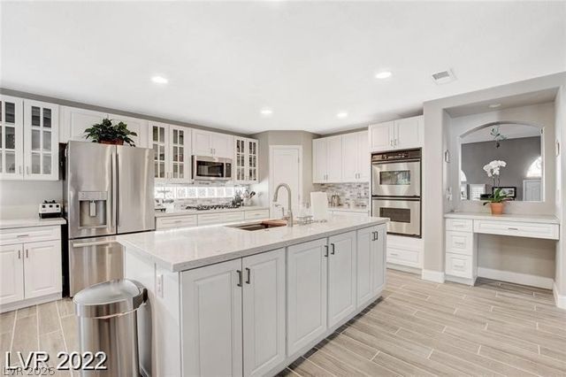 7 Old Lake Circle, Henderson, NV 89074