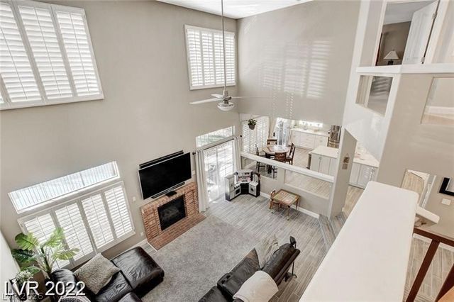 7 Old Lake Circle, Henderson, NV 89074