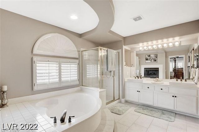 7 Old Lake Circle, Henderson, NV 89074