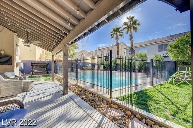 7 Old Lake Circle, Henderson, NV 89074