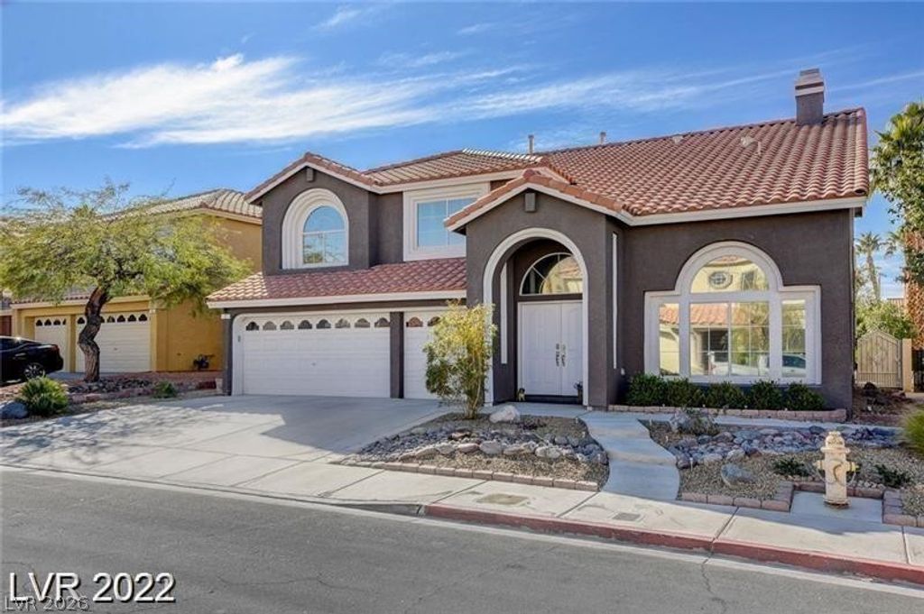 7 Old Lake Circle, Henderson, NV 89074