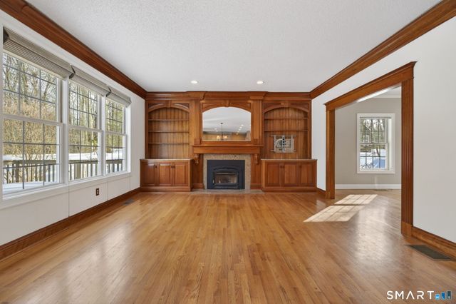 149 Ford Road, Woodbridge, CT 06525