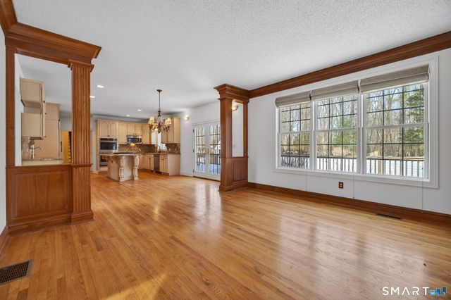 149 Ford Road, Woodbridge, CT 06525