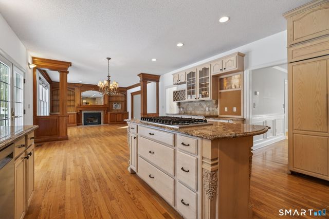 149 Ford Road, Woodbridge, CT 06525