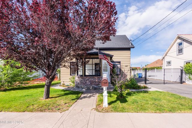 1417 Douglas Avenue, Gardnerville, NV 89410