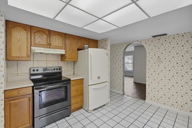 6 FERDINAND LANE, Palm Coast, FL 32137