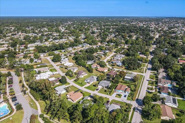 6 FERDINAND LANE, Palm Coast, FL 32137