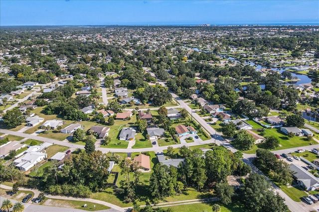 6 FERDINAND LANE, Palm Coast, FL 32137