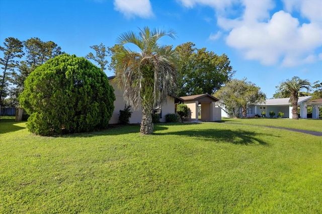 6 FERDINAND LANE, Palm Coast, FL 32137