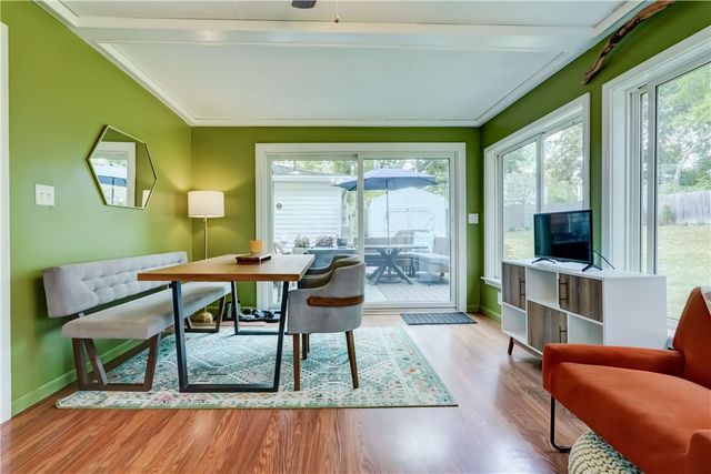 190 Saint Johns Court, Canandaigua City, NY 14424