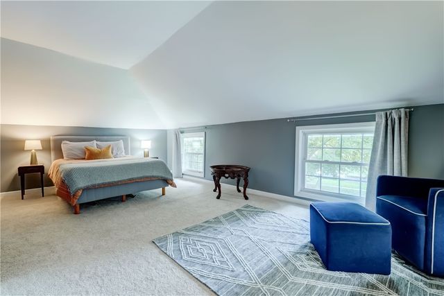 190 Saint Johns Court, Canandaigua City, NY 14424