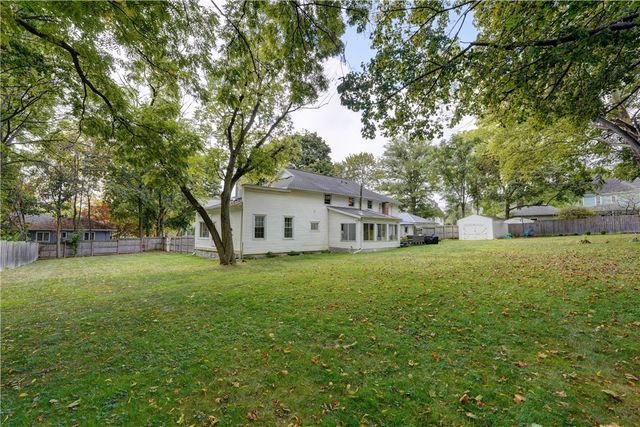 190 Saint Johns Court, Canandaigua City, NY 14424