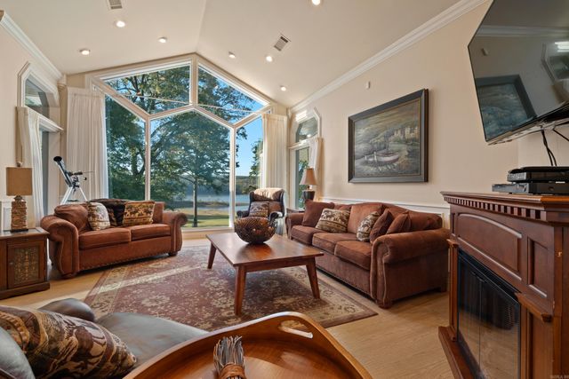 49 Bennet Cove Road, Kirby, AR 71950