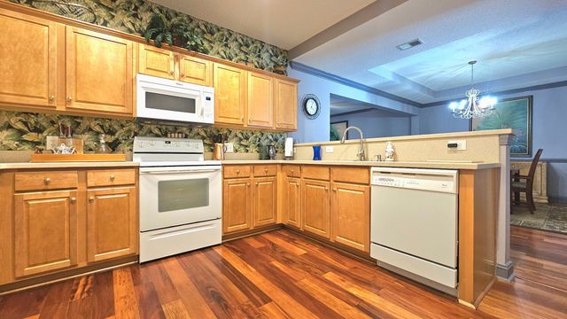 2450 Marsh Glen Dr Unit 913, North Myrtle Beach, SC 29582