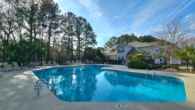 2450 Marsh Glen Dr Unit 913, North Myrtle Beach, SC 29582