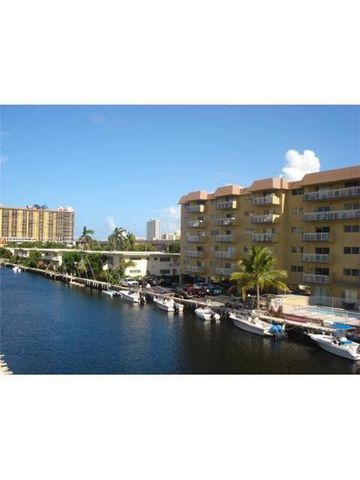 3582 NE 171st St 305, North Miami Beach, FL 33160