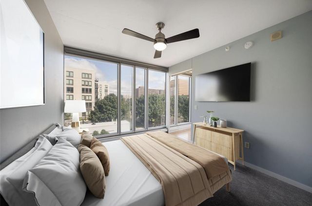 8151 33rd Avenue S 305, Bloomington, MN 55425