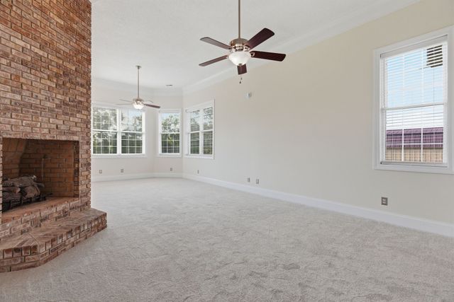 555 Randall Hitchcock Rd, Rock Island, TN 38581