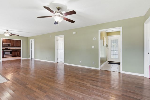 555 Randall Hitchcock Rd, Rock Island, TN 38581