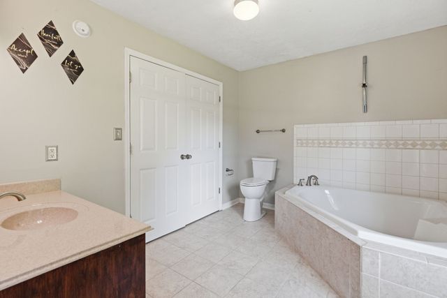 555 Randall Hitchcock Rd, Rock Island, TN 38581