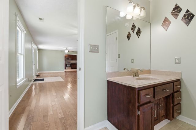 555 Randall Hitchcock Rd, Rock Island, TN 38581