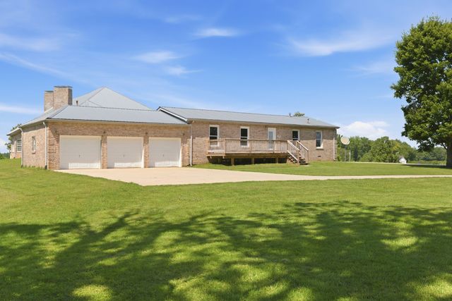 555 Randall Hitchcock Rd, Rock Island, TN 38581